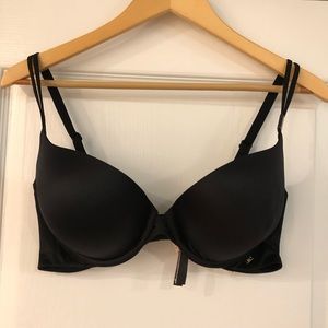 NWT Victoria’s Secret very sexy push up